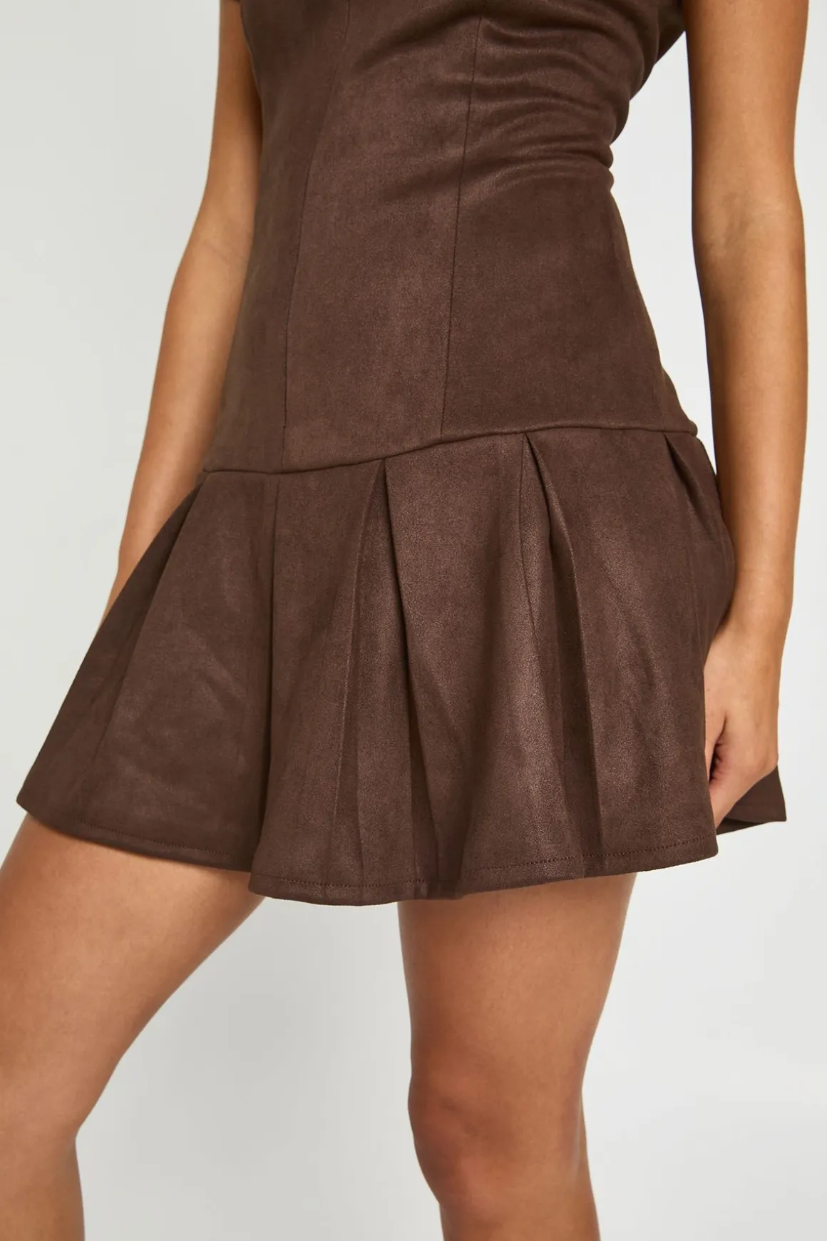 Robe Courte En Synthétique À Ourlet Plissé