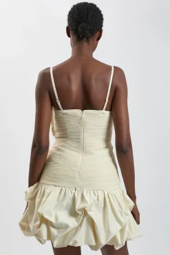 Robe Courte En Taffetas À Volants Pour Petite Taille