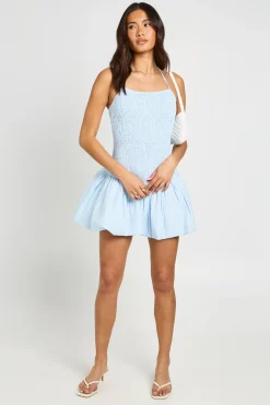 Robe Courte Froncée À Rayures Pastel