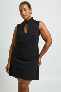 Robe Courte Grande Taille Col Montant Avec Découpe Goutte D'eau Et Nœud Devant