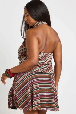 boohoo Robe Courte Grande Taille À Rayures Et Col Licou<Femme Toutes Les Robes|Robes Patineuses