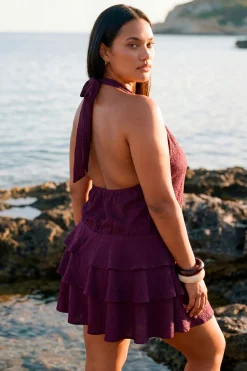 Robe Courte Grande Taille À Volants Et Col Licou