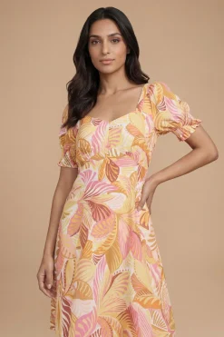 Dorothy Perkins Robe Courte Imprimée À Encolure Cœur Et Manches Bouffantes Petite<Femme Robes|Toutes Les Robes