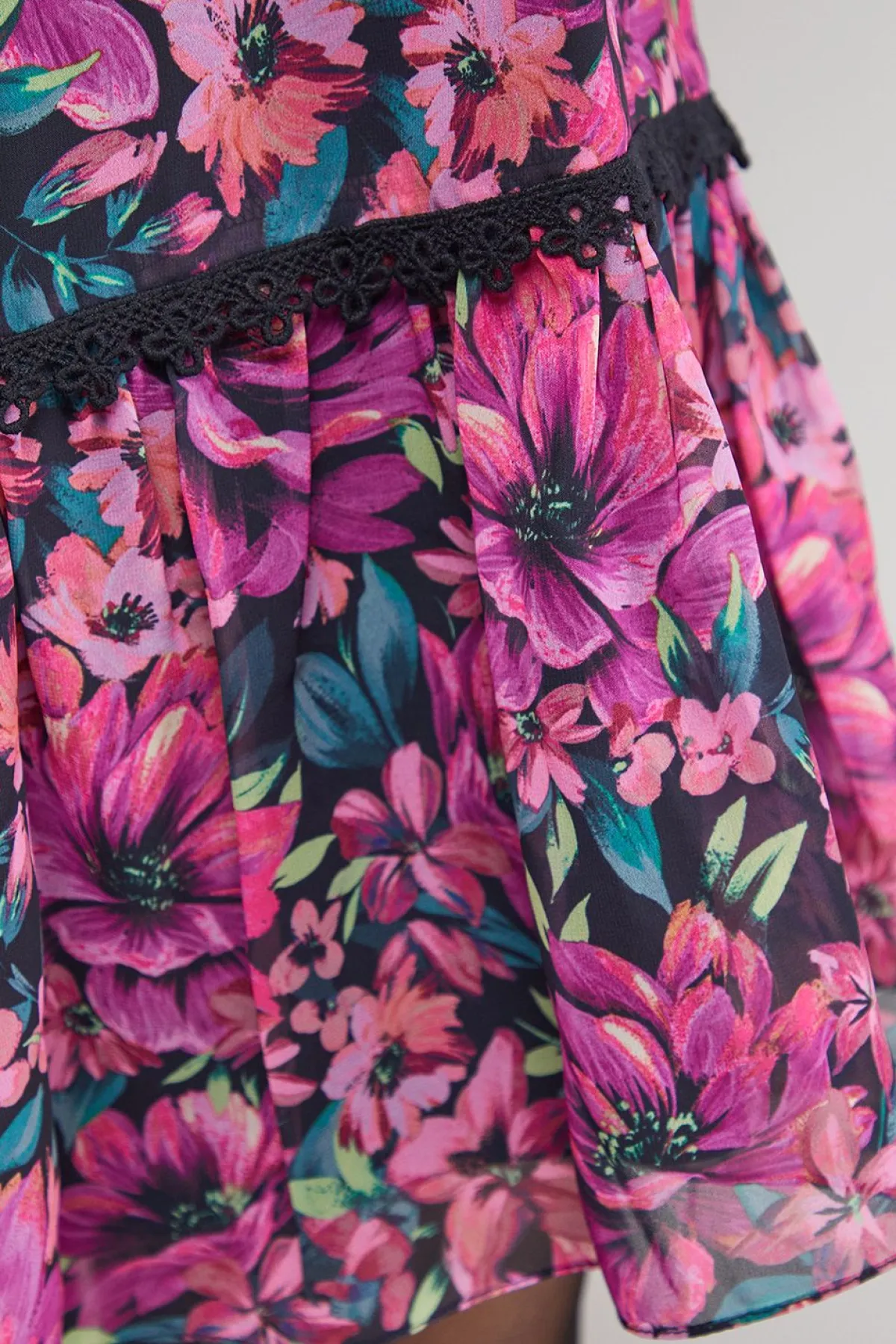 Oasis Robe Courte Imprimée à Manches Bouffantes et Dos Noué<Femme Robes Bohème|Robes À Manches Longues