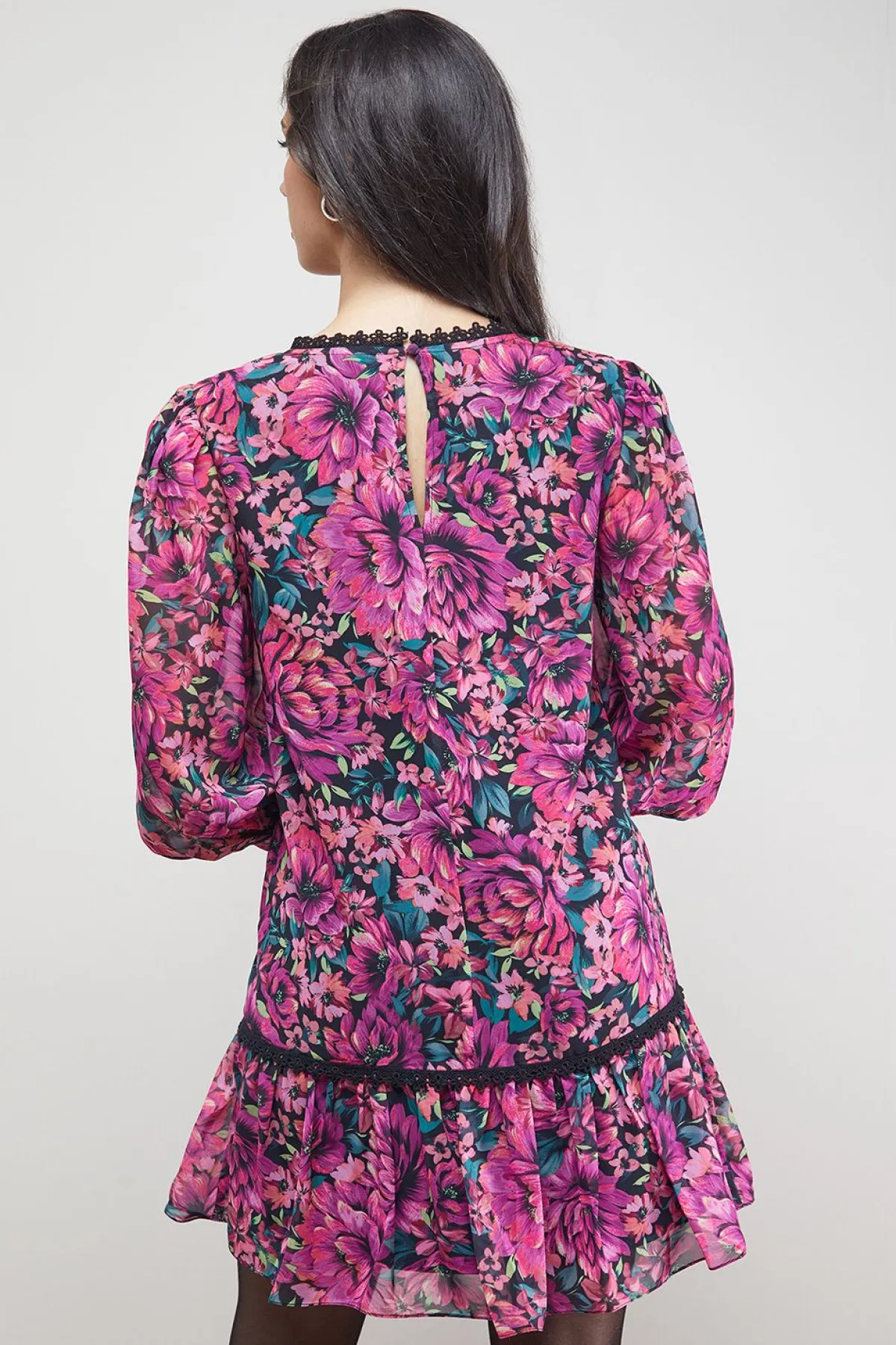 Oasis Robe Courte Imprimée à Manches Bouffantes et Dos Noué<Femme Robes Bohème|Robes À Manches Longues