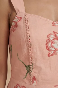 Robe Courte Imprimée À Volants Étagés Avec Bordure En Dentelle Florale Petite Taille