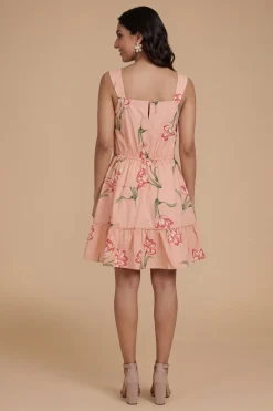 Robe Courte Imprimée À Volants Étagés Avec Bordure En Dentelle Florale Petite Taille