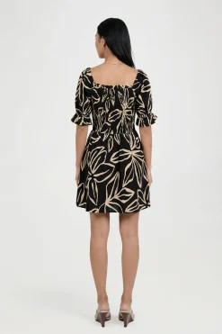 boohoo Robe Courte À Imprimé Fleuri Et Manches Volumineuses<Femme Robes Patineuses|Robes