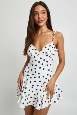 boohoo Robe Courte À Jupe Évasée À Pois<Femme Pois|Robes Patineuses