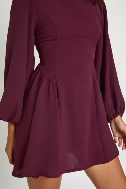 Robe Courte À Manches Bouffantes Effet Martelé