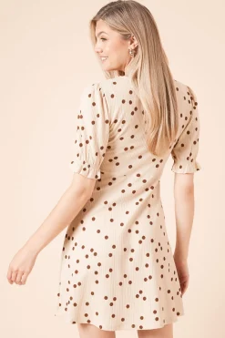 Robe Courte À Manches Courtes Col V Motif Floral Rose