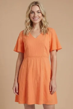 Dorothy Perkins Robe Courte À Manches Papillon Avec Finitions En Dentelle<Femme Satin Et Dentelle|Robes