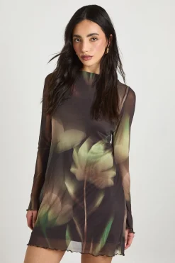 boohoo Robe Courte À Manches Évasées En Maille Florale<Femme Robes Patineuses|Robes À Manches Longues
