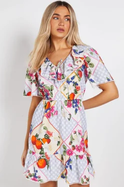 Robe Courte À Manches Volantées Avec Col À Détail Noué