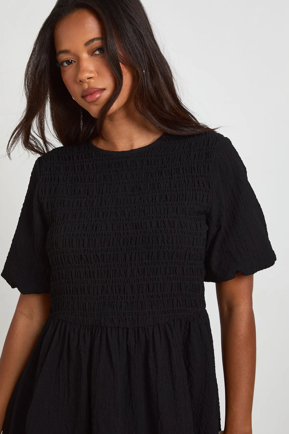 boohoo Robe Courte À Manches Volumineuses Texturées<Femme Robes Patineuses|Robes