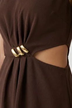 boohoo Robe Courte Épaulettes Et Finitions Dorées<Femme Looks Chocolat|Robes Moulantes