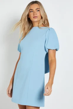 Robe Courte Petite Dp Luxe À Manches Bouffantes Et Nœud Au Dos