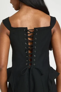 Robe Courte Structurée À Détail Corset