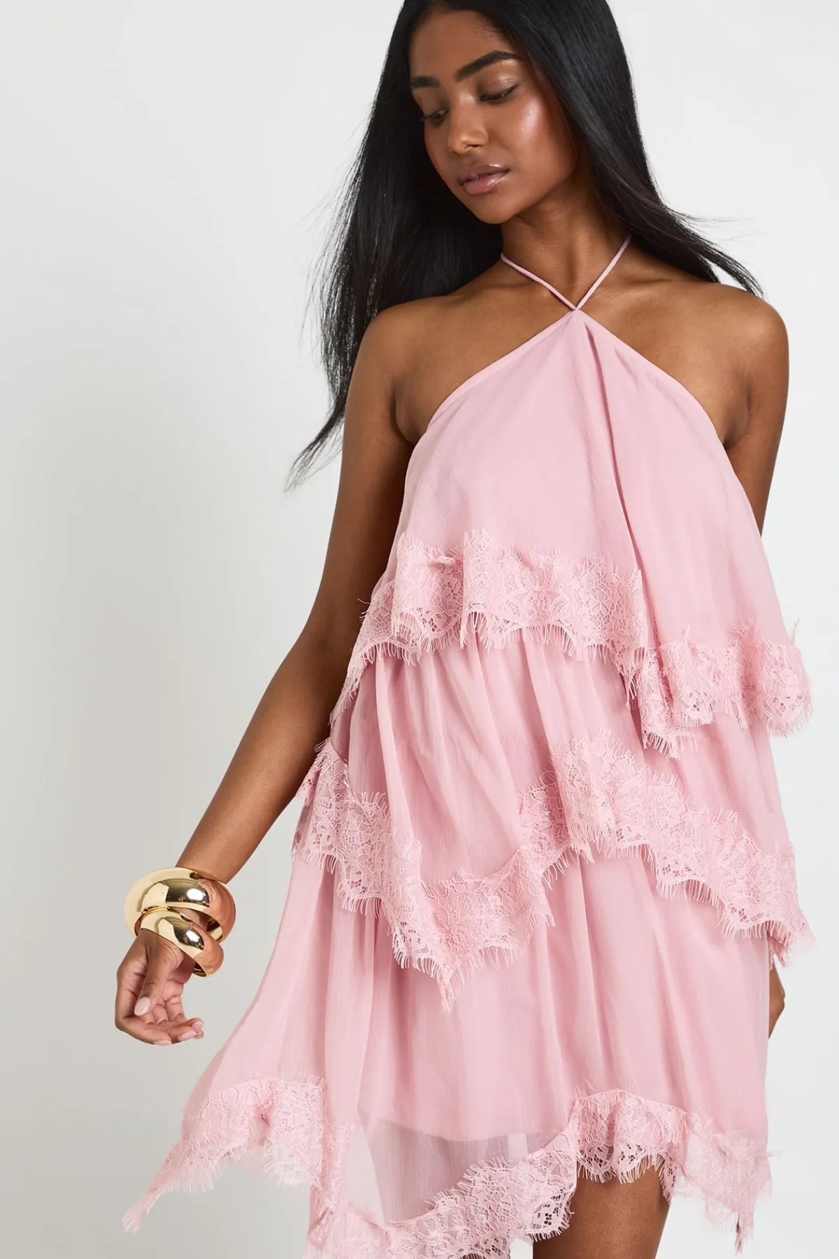 boohoo Robe Courte Superposée En Mousseline Crêpée Et Dentelle<Femme Satin Et Dentelle|Robes