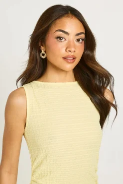 Robe Courte Texturée À Encolure Bardot Et Taille Froncée