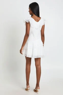 boohoo Robe Courte Texturée À Volants<Femme Robes Patineuses|Robes