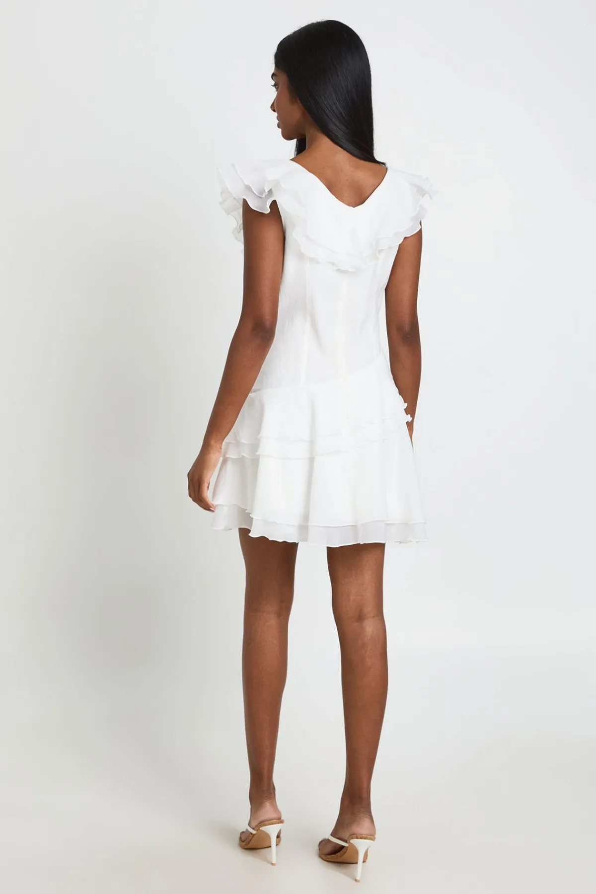 boohoo Robe Courte Texturée À Volants<Femme Robes Patineuses|Robes