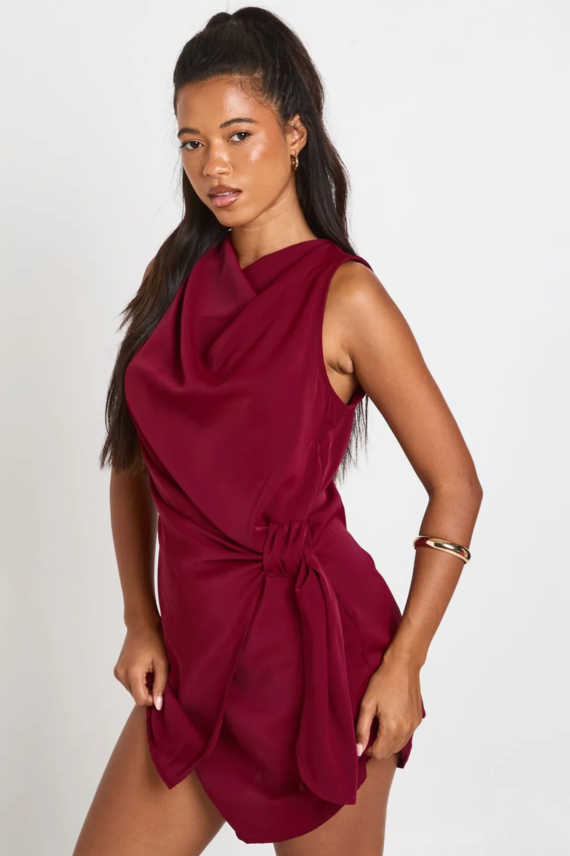 Robe Courte Tissée À Col Bénitier Avec Drapé Latéral