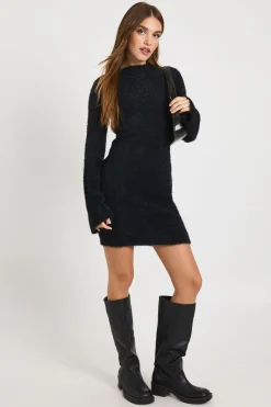 Robe Courte Tricotée Ultra Douce Avec Détail Nœud Au Dos