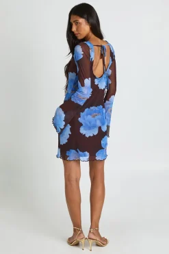 boohoo Robe Courte Évasée À Manches Longues En Maille Fleurie Pour Grandes Tailles<Femme Robes À Manches Longues|Robes