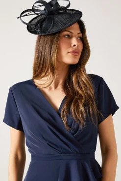 Robe Crayon Ajustée en Crêpe à Volants