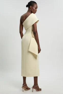 Robe Crayon Asymétrique Ajustée Avec Détail De Volant En Stretch Compact