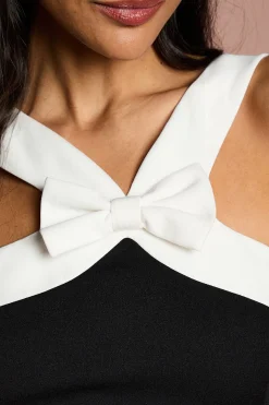 Robe Crayon à Col Croisé avec Détail Nœud