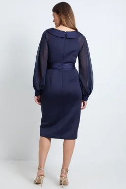 Robe Crayon En Scuba Avec Détail Col