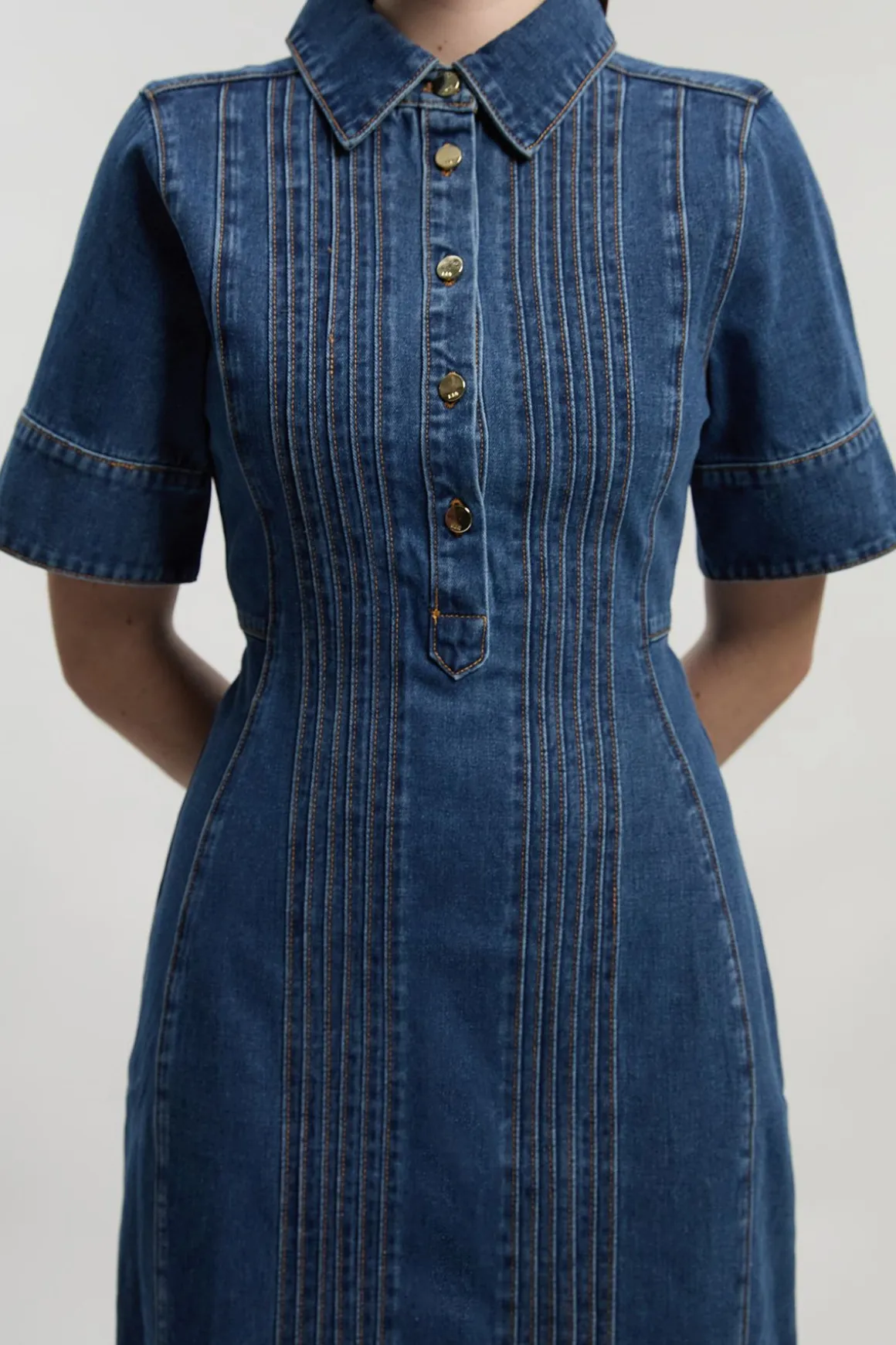 Robe Crayon Midi En Denim Avec Détails De Coutures Corset Petite