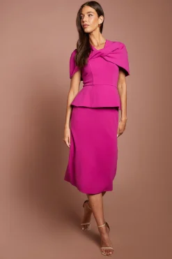 Robe Crayon Midi À Manches Cape Avec Détail Torsadé Devant Et Basque