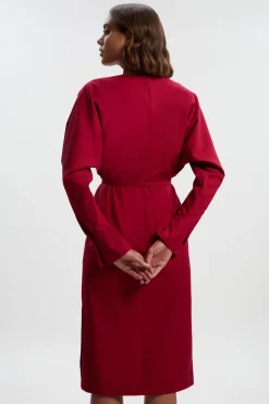 Robe Crayon Mi-Longue Ajustée à Col Drapé Sophistiquée