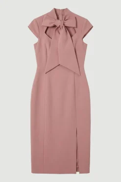 Robe Crayon Mi-Longue Ajustée à Col Nœud Papillon en Stretch Compact Petite Taille
