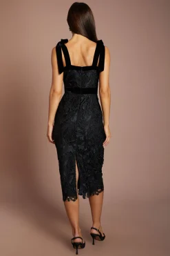 Coast Robe Crayon Mi-longue En Dentelle Satinée Avec Épaules À Nœuds En Velours<Femme Robes Mi-Longues|Satin Et Dentelle
