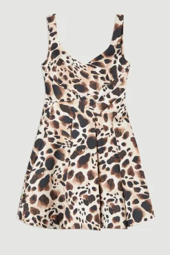 Robe de bal courte structurée en satin de viscose à imprimé animal