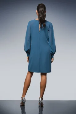 Robe de Cérémonie Ornée en Mousseline Coupe Droite
