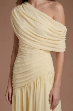 Robe De Demoiselle D'honneur Asymétrique Drapée Collection Contour Collective