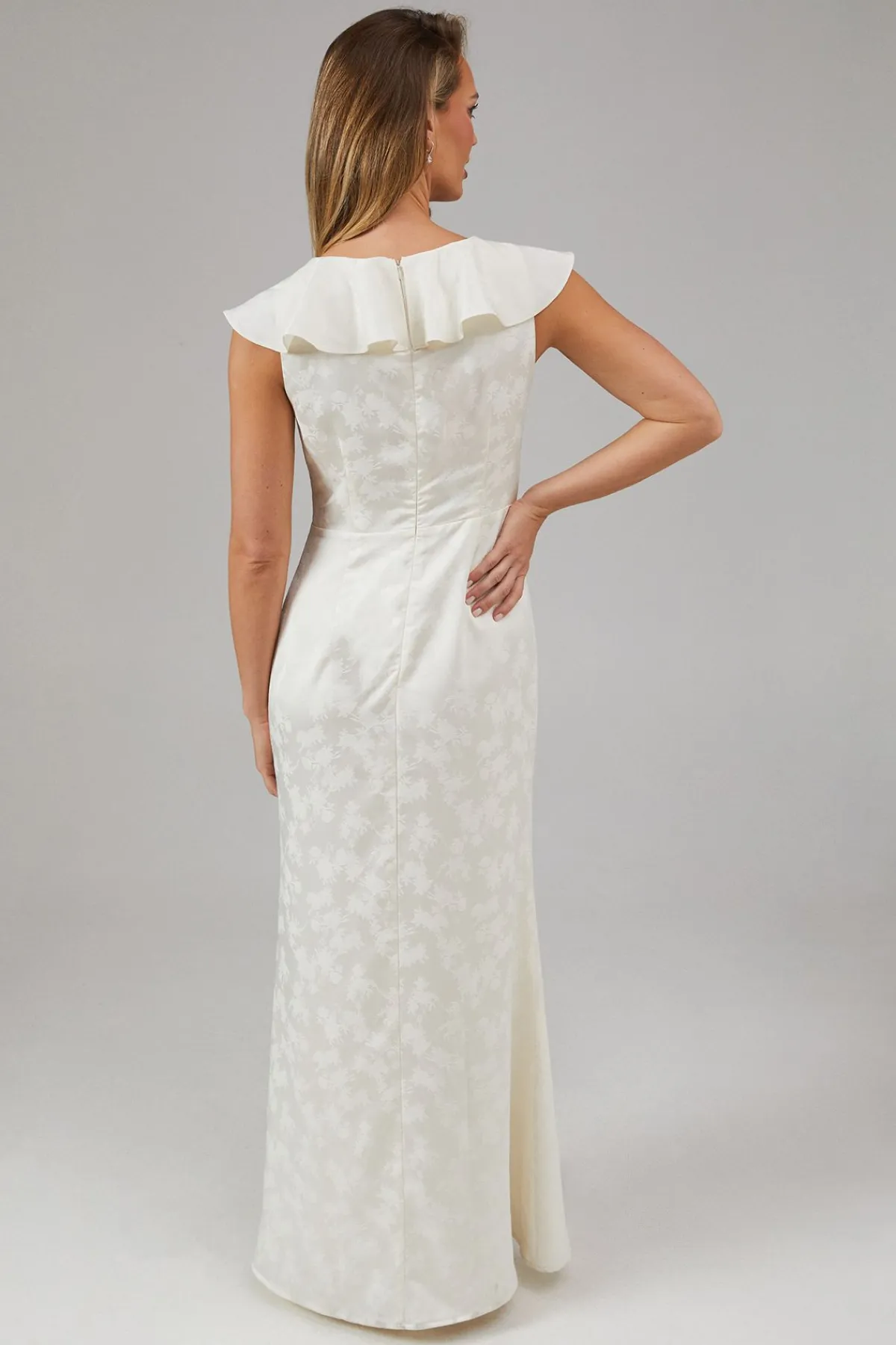Oasis Robe de Demoiselle d'Honneur à Col V avec Volants en Jacquard Satiné<Femme Robes Demoiselles D'Honneur|Satin Et Dentelle