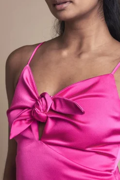 Robe de Demoiselle d'Honneur à Détails Liens et Bretelles