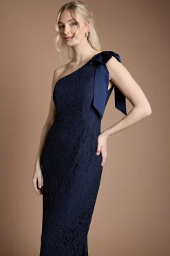 Robe de Demoiselle d'Honneur en Satin à Col Bénitier et Bretelles