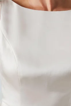 Robe de Demoiselle d'Honneur en Satin Sans Manches