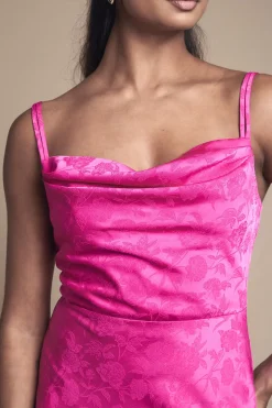 Robe De Demoiselle D'honneur En Satin Jacquard À Col Bénitier Et Doubles Bretelles