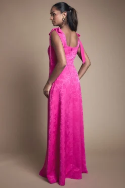 Robe De Demoiselle D'honneur En Jacquard Satin À Encolure Carrée Et Épaules Nouées En Mousseline
