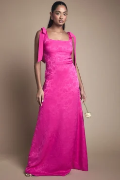 Robe De Demoiselle D'honneur En Jacquard Satin À Encolure Carrée Et Épaules Nouées En Mousseline