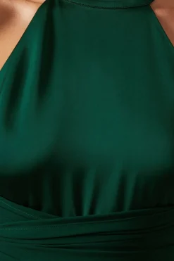 Robe de Demoiselle d'Honneur en Satin à Col Halter avec Détail Taille Drapée