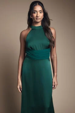 Robe de Demoiselle d'Honneur en Satin à Col Halter avec Détail Taille Drapée